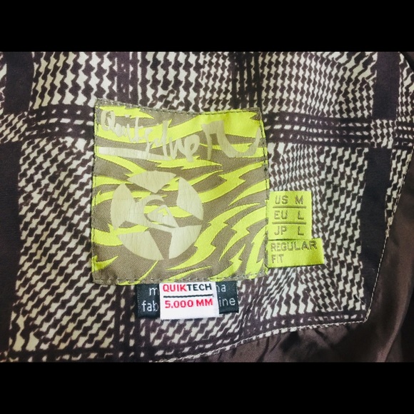 Quiksilver Skiing / Snowboarding Jacket NWOT - Picture 15 of 15